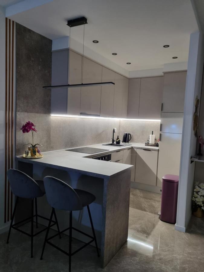 Apartment "50 Shades" With Balcony And Free Parking In The Garage Zadar Exterior foto