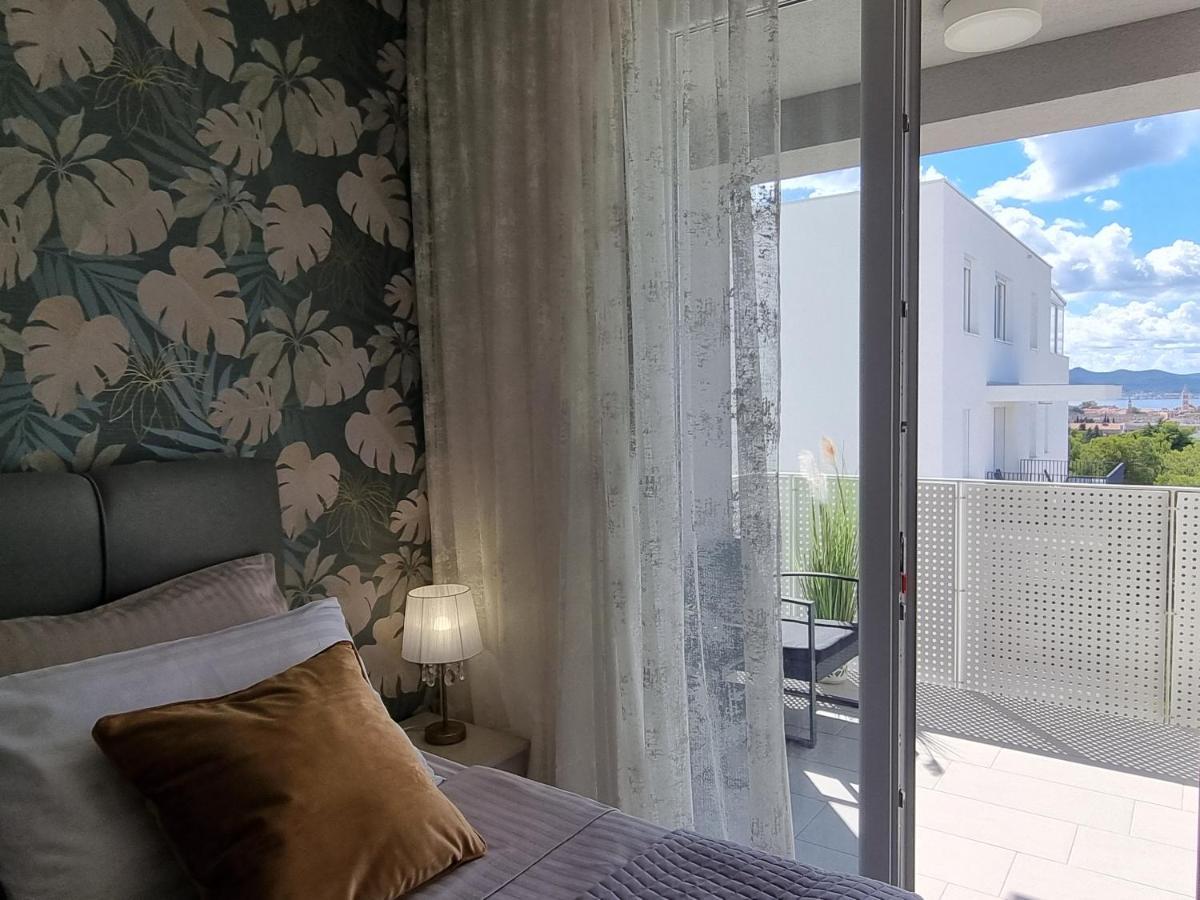 Apartment "50 Shades" With Balcony And Free Parking In The Garage Zadar Exterior foto